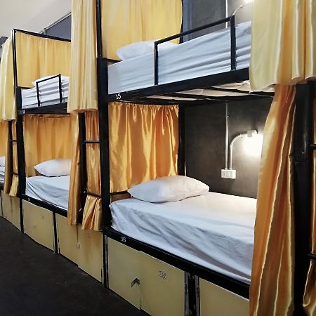 فيينتيان Funky Monkey Hostel المظهر الخارجي الصورة