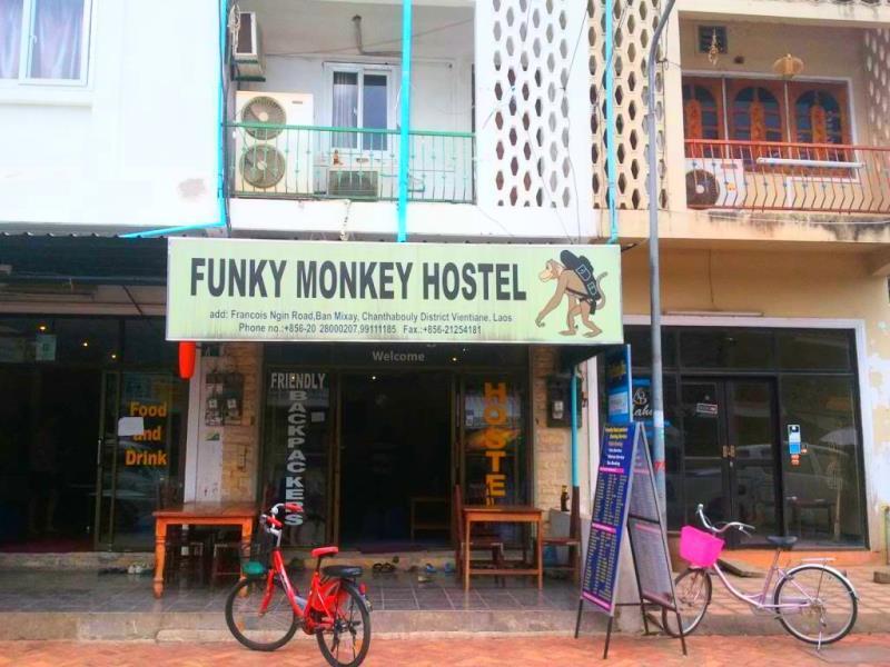 فيينتيان Funky Monkey Hostel المظهر الخارجي الصورة
