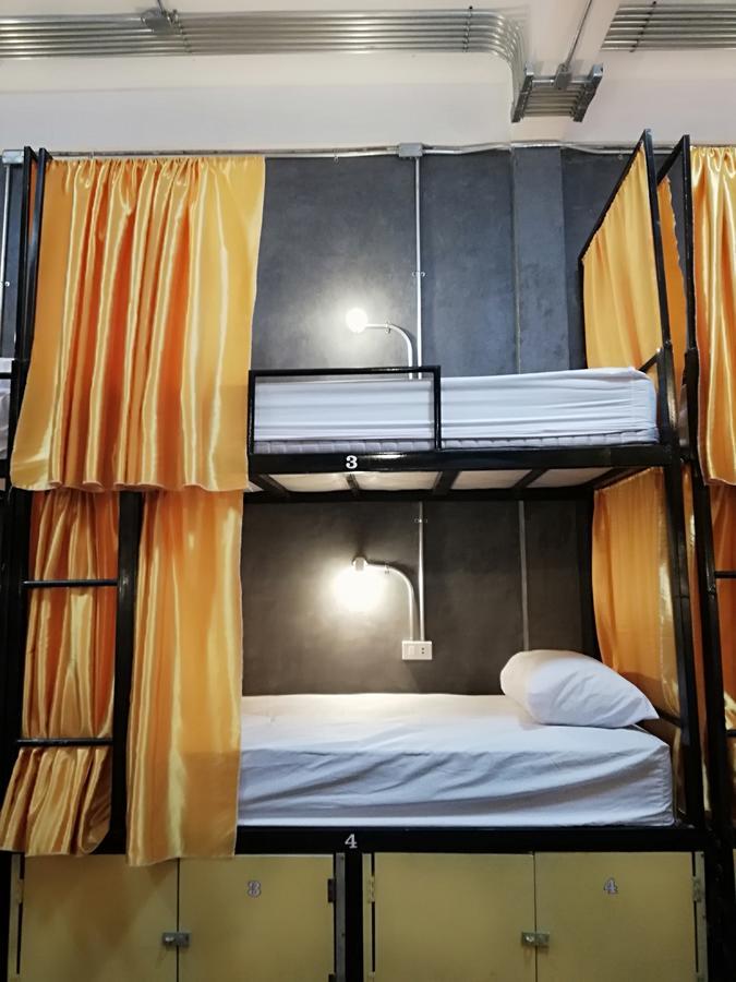 فيينتيان Funky Monkey Hostel المظهر الخارجي الصورة