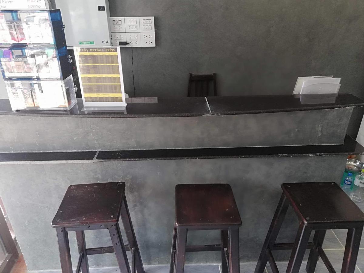 فيينتيان Funky Monkey Hostel المظهر الخارجي الصورة
