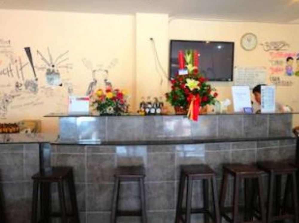 فيينتيان Funky Monkey Hostel المظهر الخارجي الصورة
